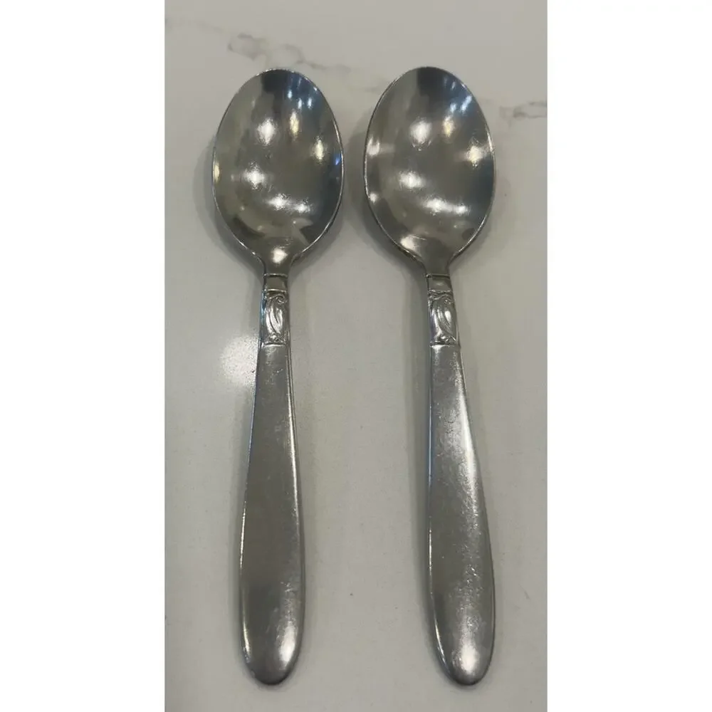 Vtg International CREATION set 2 Dessert‎ Spoons Stainless Replacement Flatware